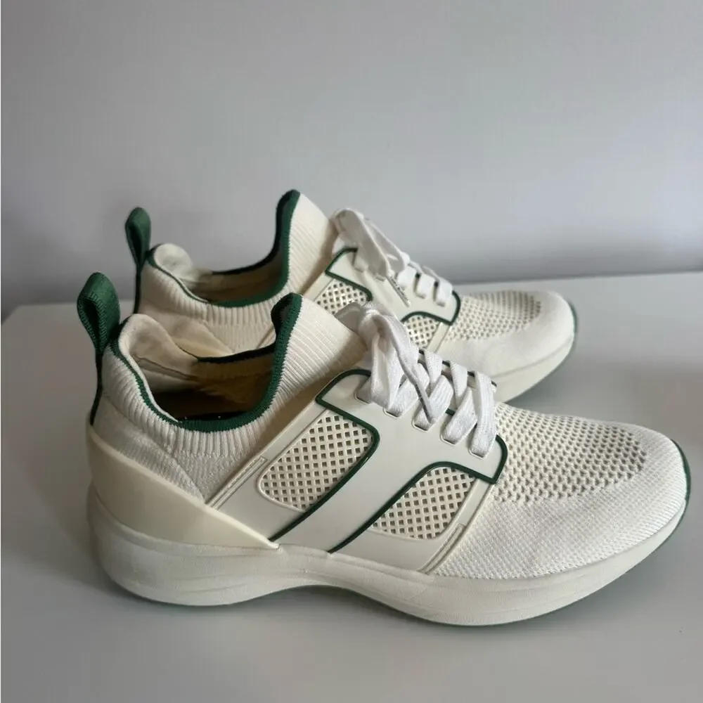 Tory Burch T Sock Runner Knit Sneaker In Green 9.5